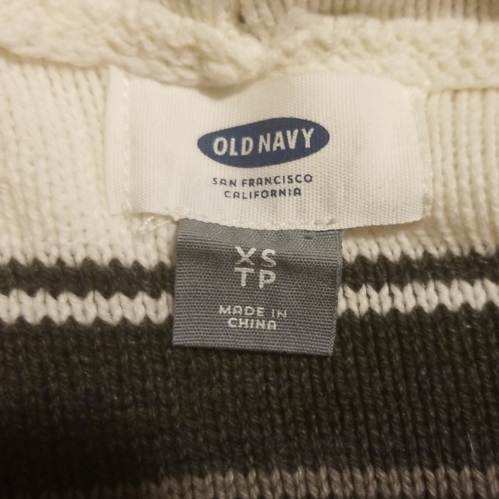 Sweater - Picture 2 of 2